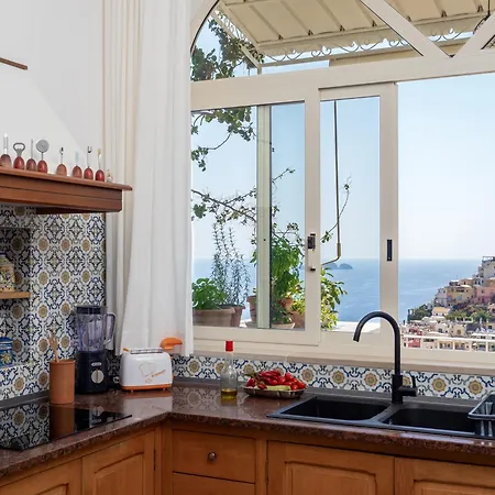 Casa Vittorina - De Vivo Realty