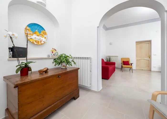 Casa Vittorina - De Vivo Realty * Positano